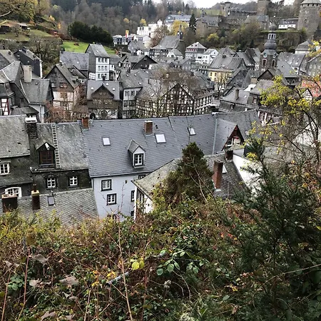 Rur-partie Im Haus An Der Rur * Monschau